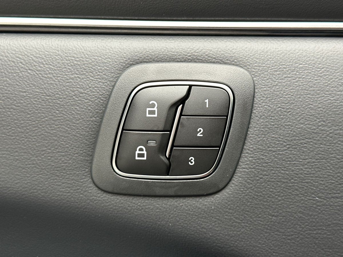 Ford Mustang Mach-E Premium Standard Range billede 20