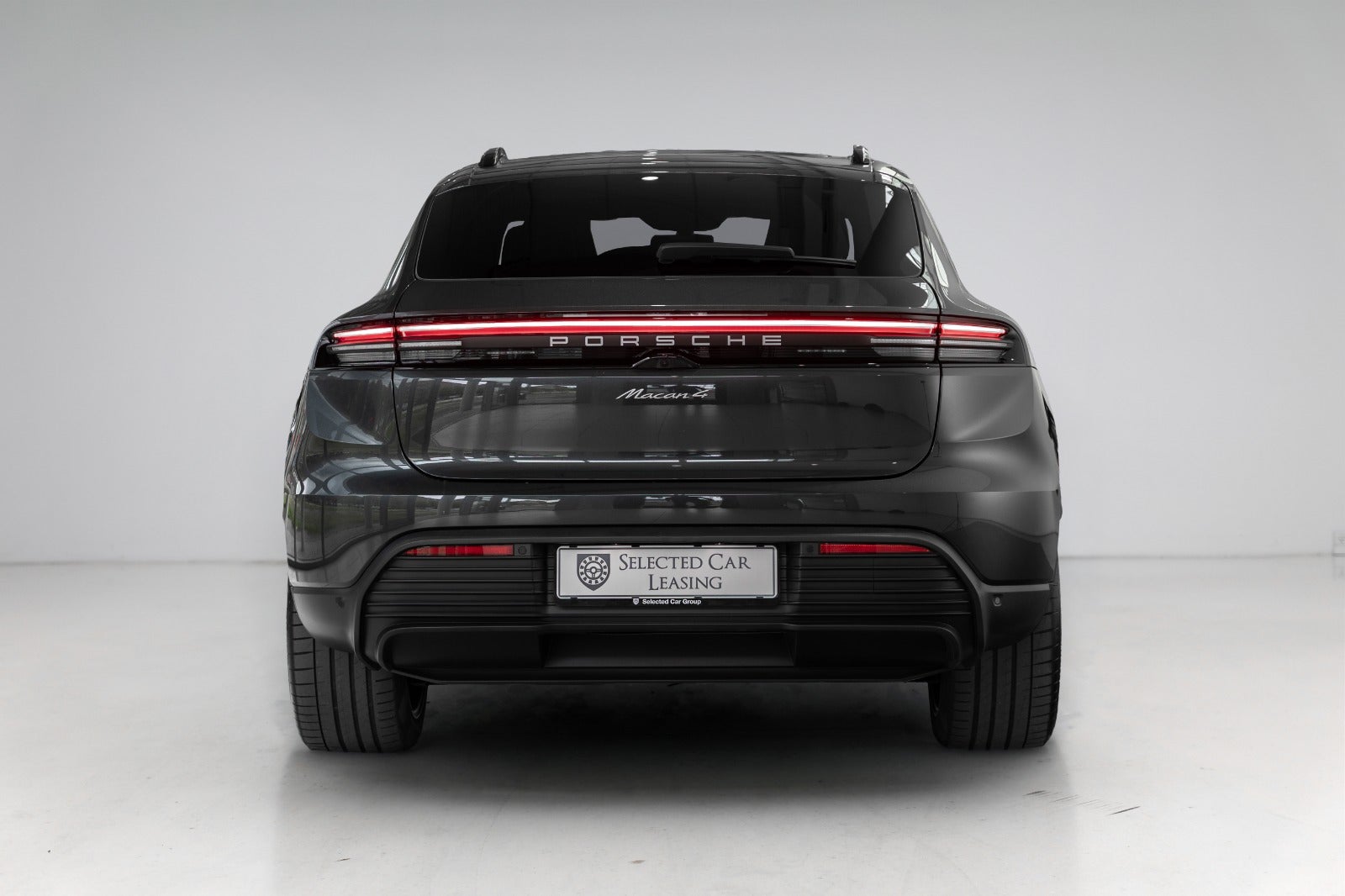 Porsche Macan 4