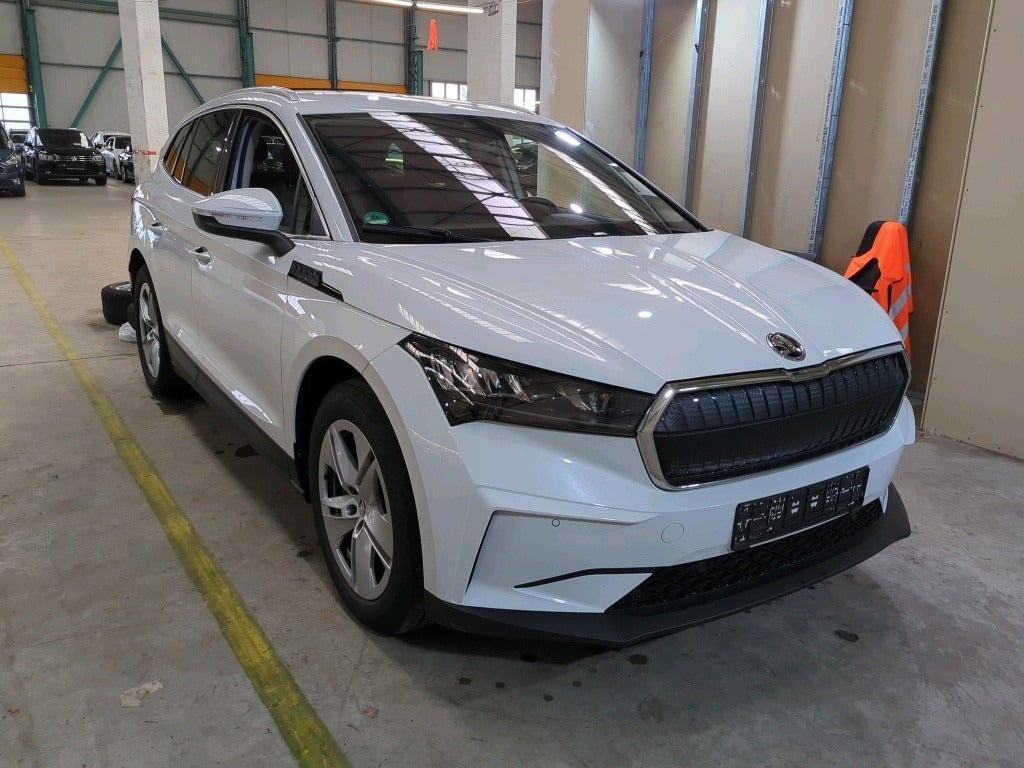 Skoda Enyaq iV Plus Loft