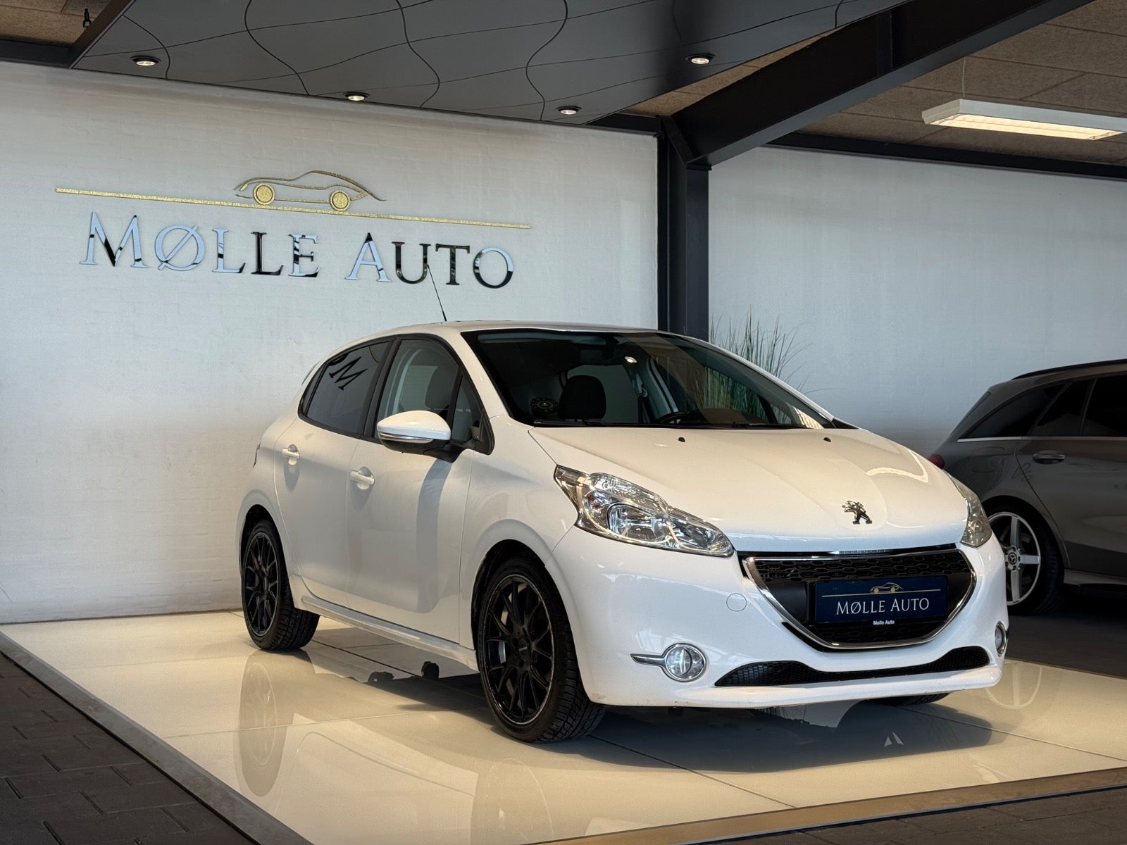 Billede af Peugeot 208 1,6 e-HDi 92 Active