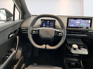 MG 4 Luxury Extended Range