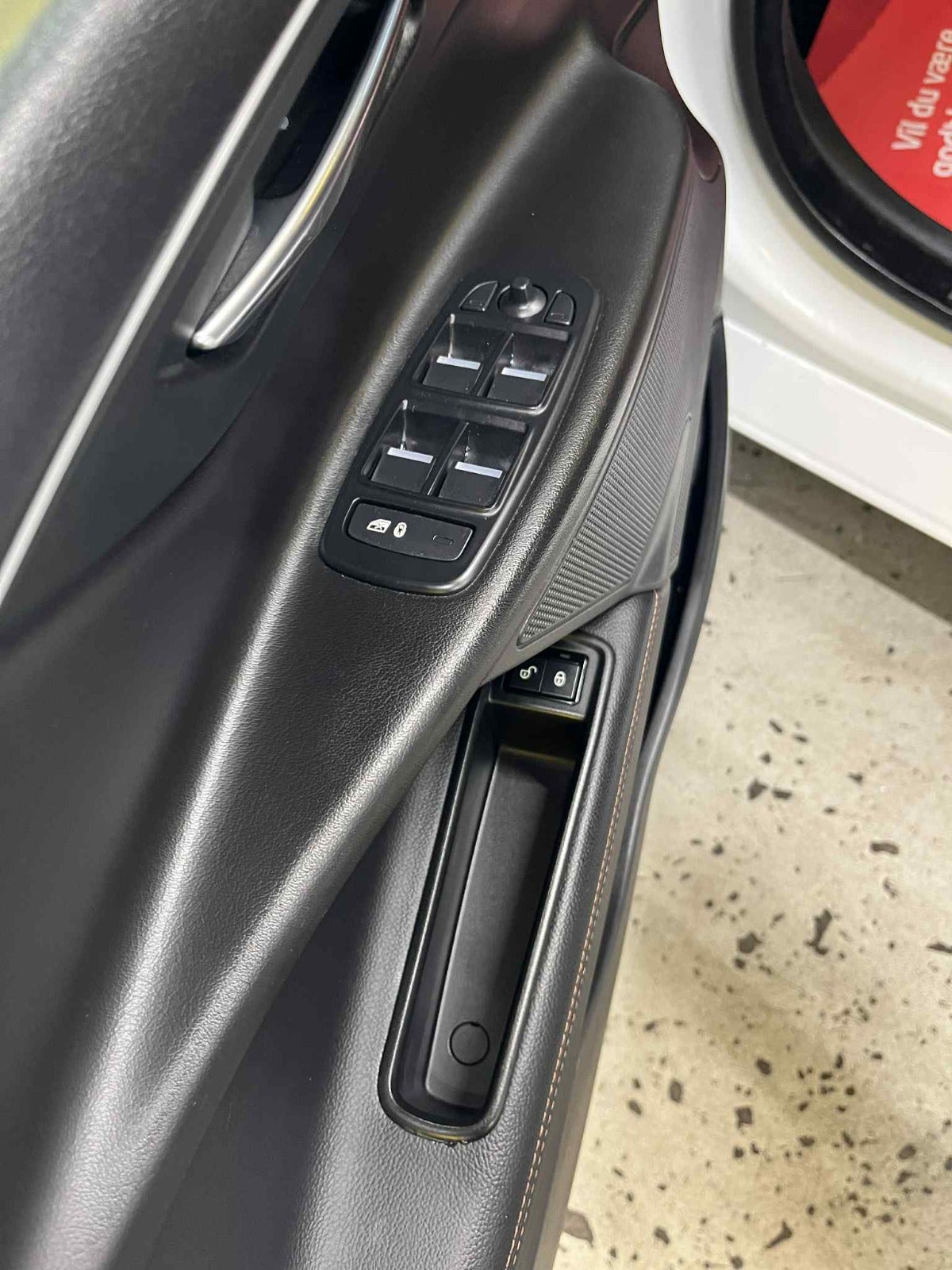 Billede af Jaguar XE 2,0 D180 Prestige aut.