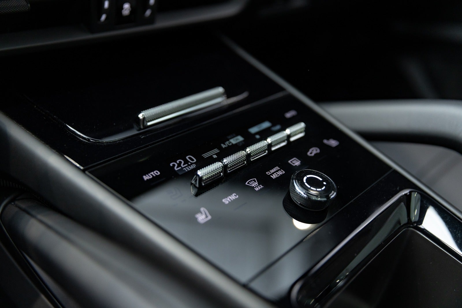 Gallery image 15 of 18