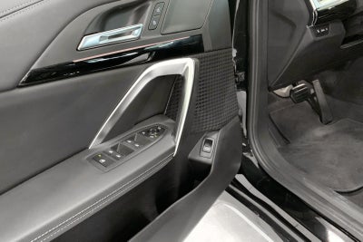BMW iX1 xDrive30