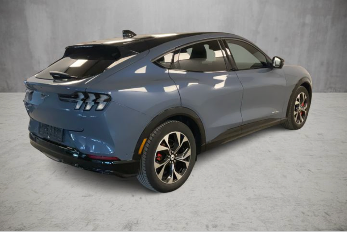 Billede af Ford Mustang Mach-E 70 Premium Standard Range AWD
