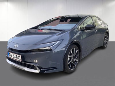 Toyota Prius 2,0 Plug-in Hybrid Elegant 5d