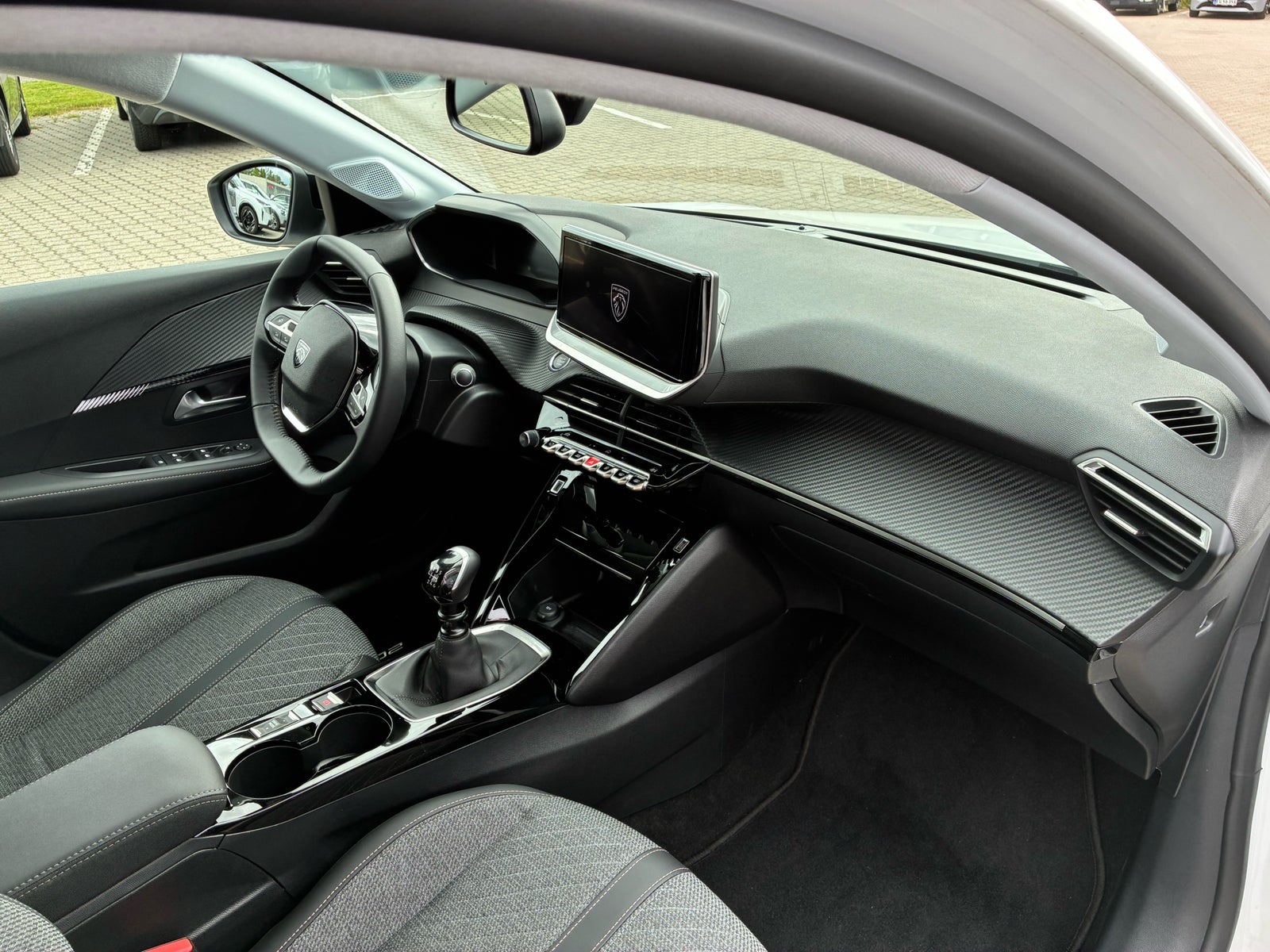 Billede af Peugeot 208 1,2 PureTech 100 Allure+