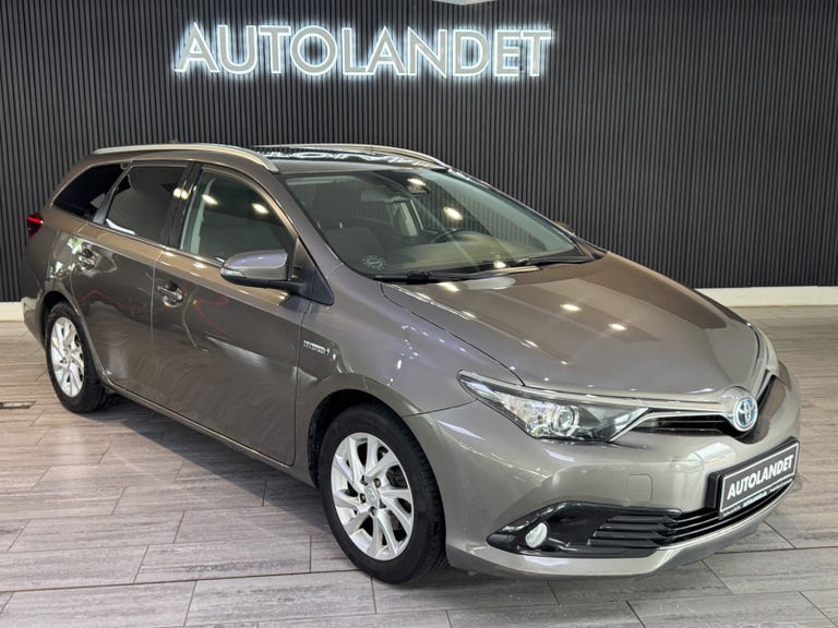 Toyota Auris Hybrid H2 Comfort Touring Sports CVT