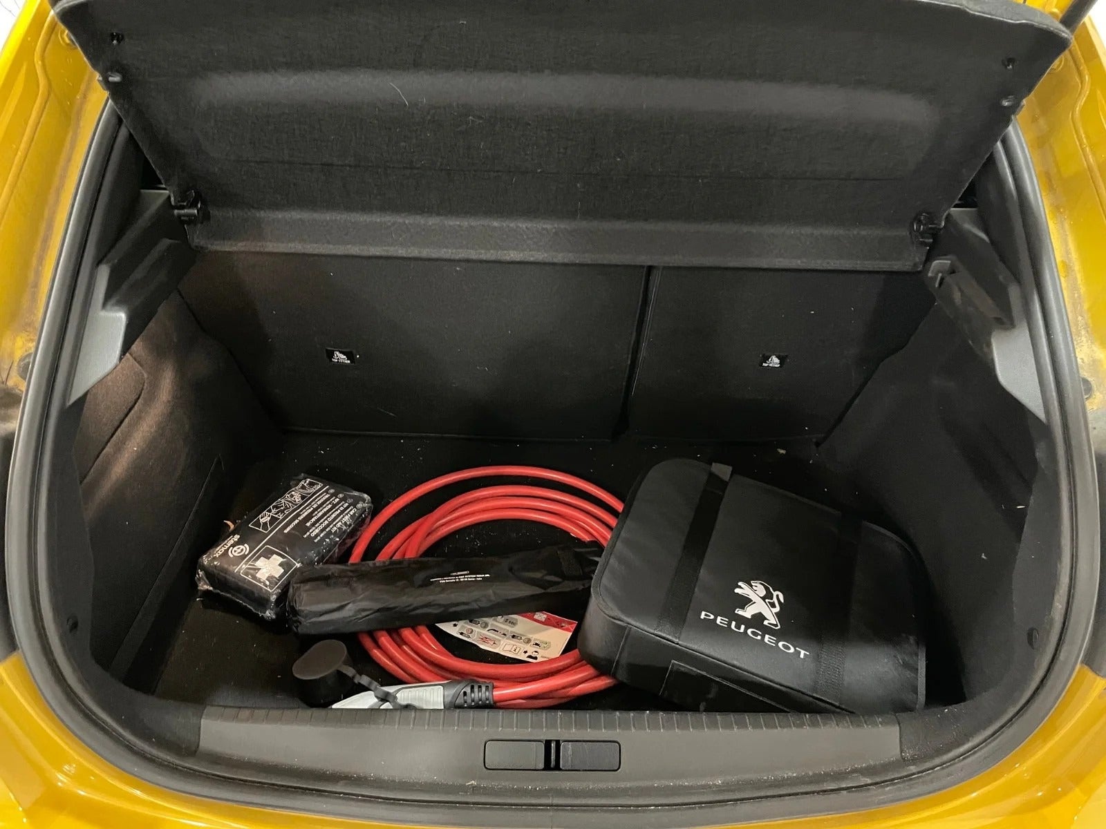 Peugeot e-208 Active Pack