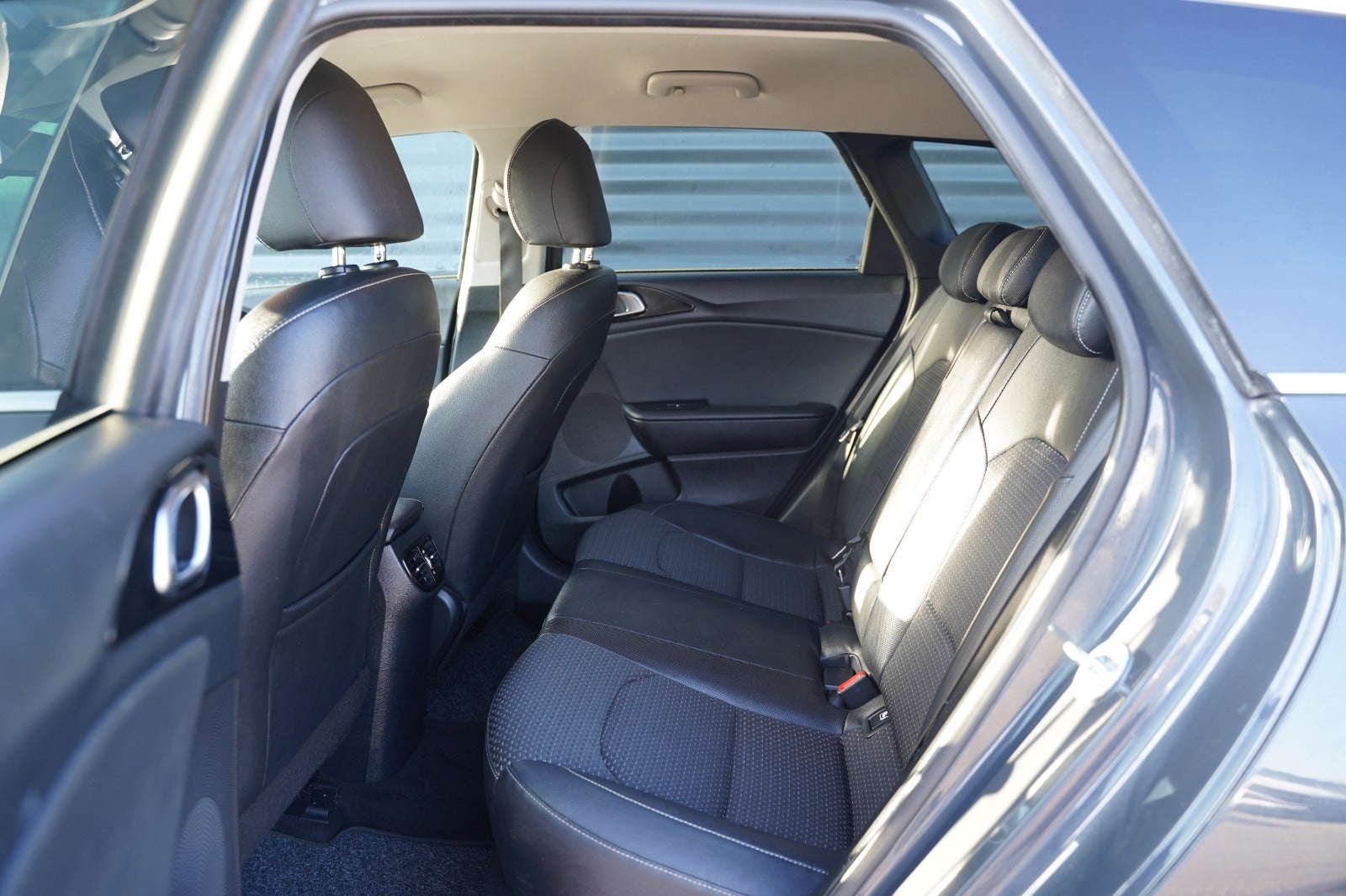 Billede af Kia Ceed 1,4 T-GDi Intro Edition SW DCT