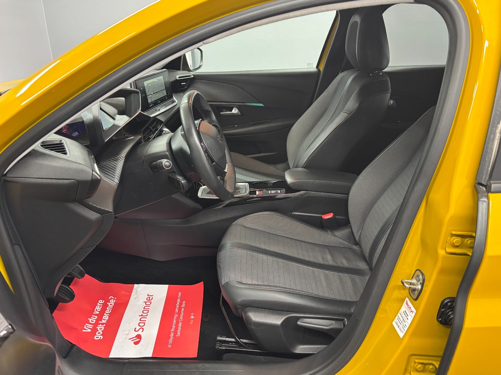 Billede af Peugeot 208 1,2 PureTech 100 Allure