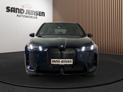 BMW iX xDrive45 M-Sport