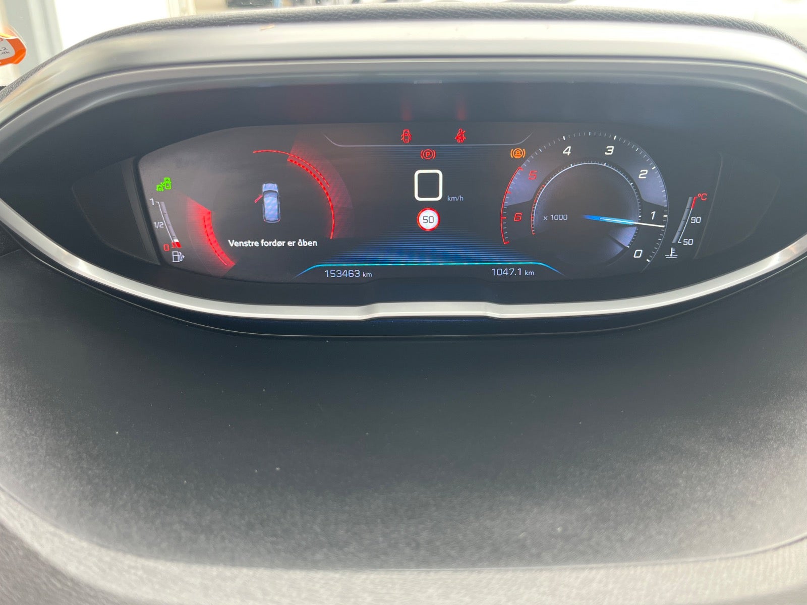 Billede af Peugeot 3008 1,6 BlueHDi 120 Allure