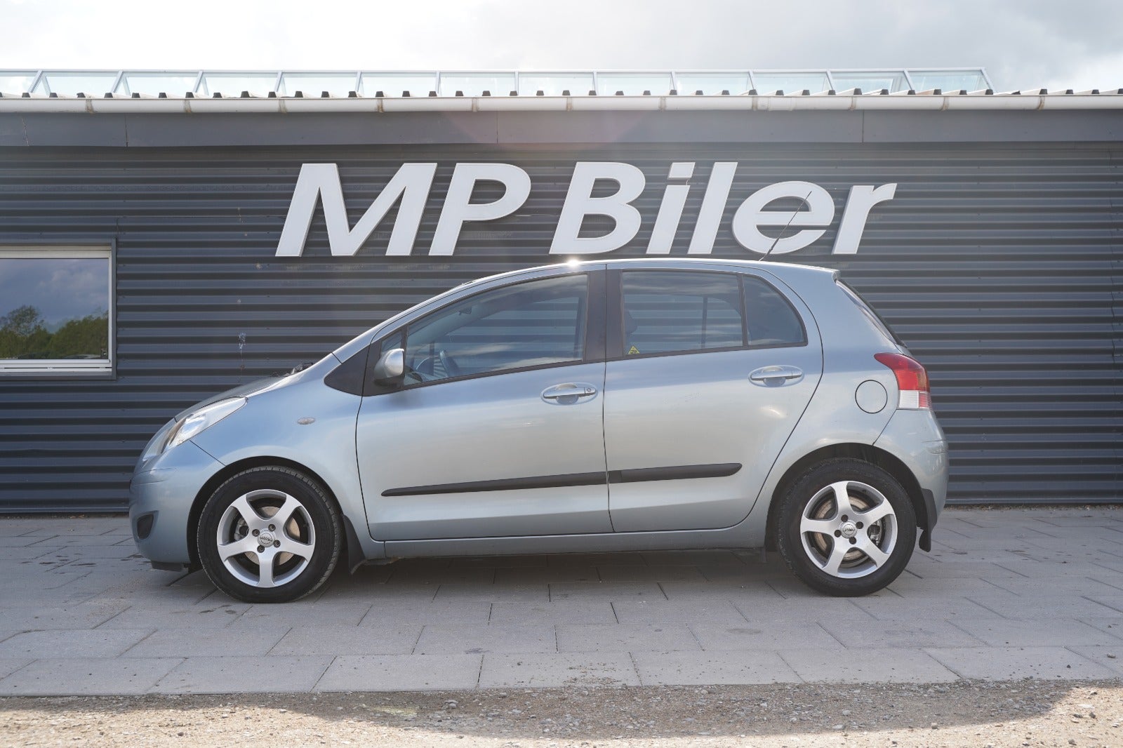 Billede af Toyota Yaris 1,3 T2