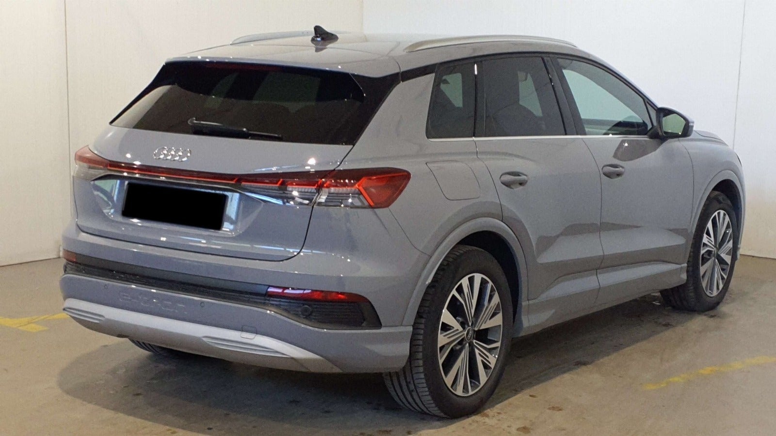 Audi Q4 e-tron Advanced