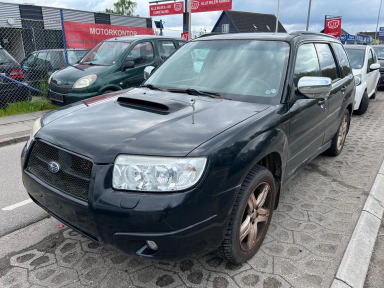 Subaru Forester XT AWD Van