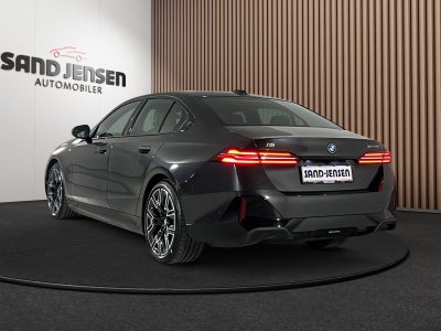 BMW i5 eDrive40 Fully Charged M-Sport