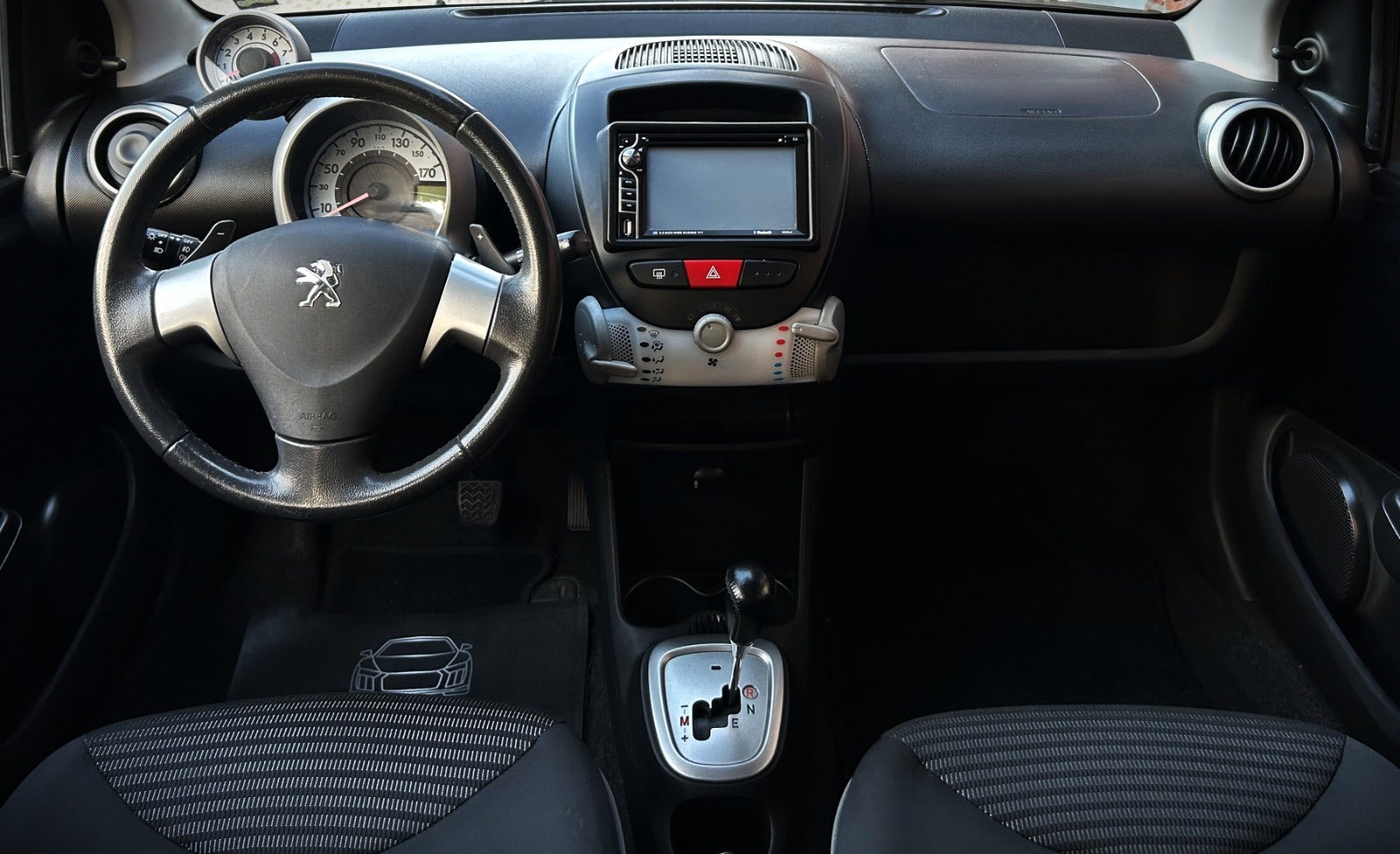 Peugeot 107 2012