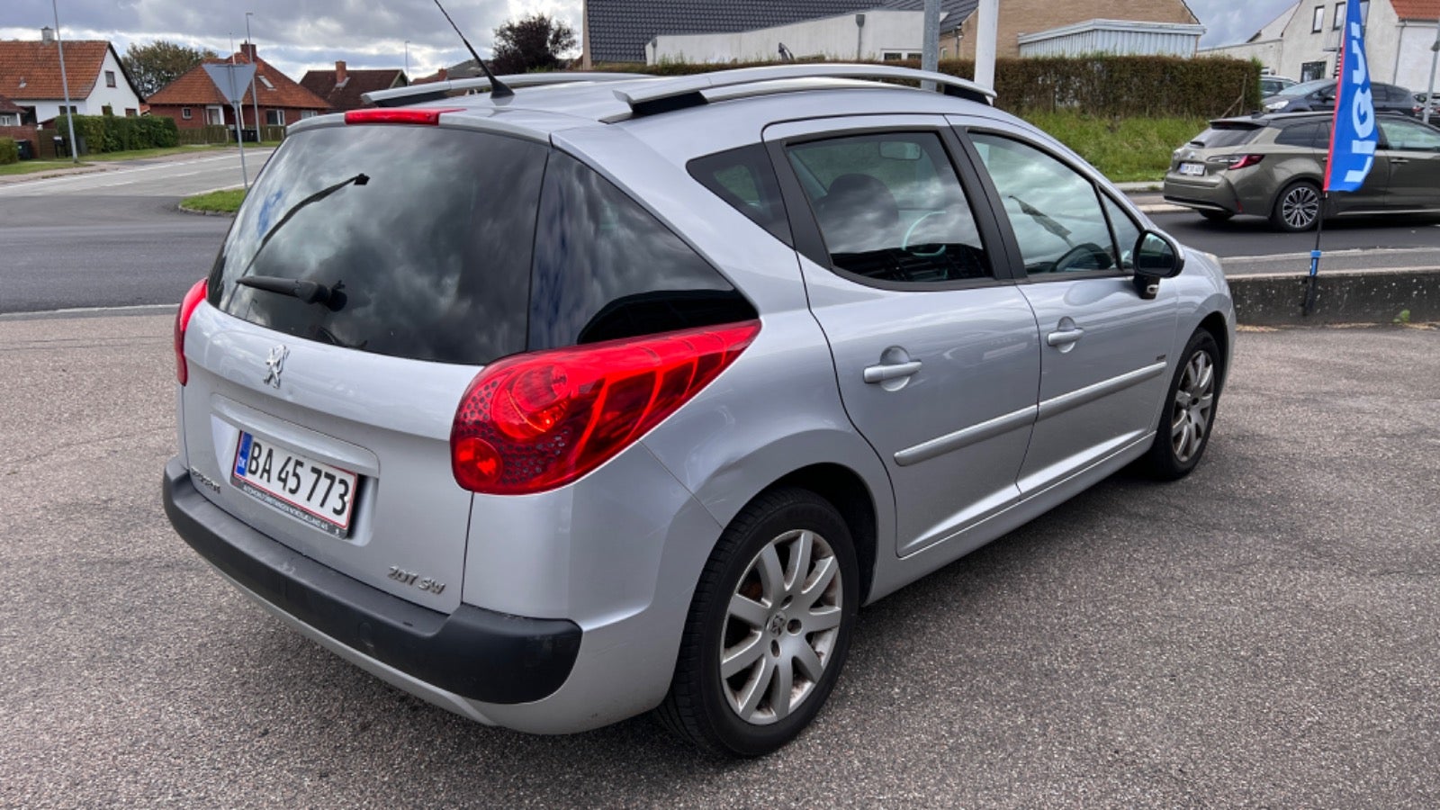 Peugeot 207 2012