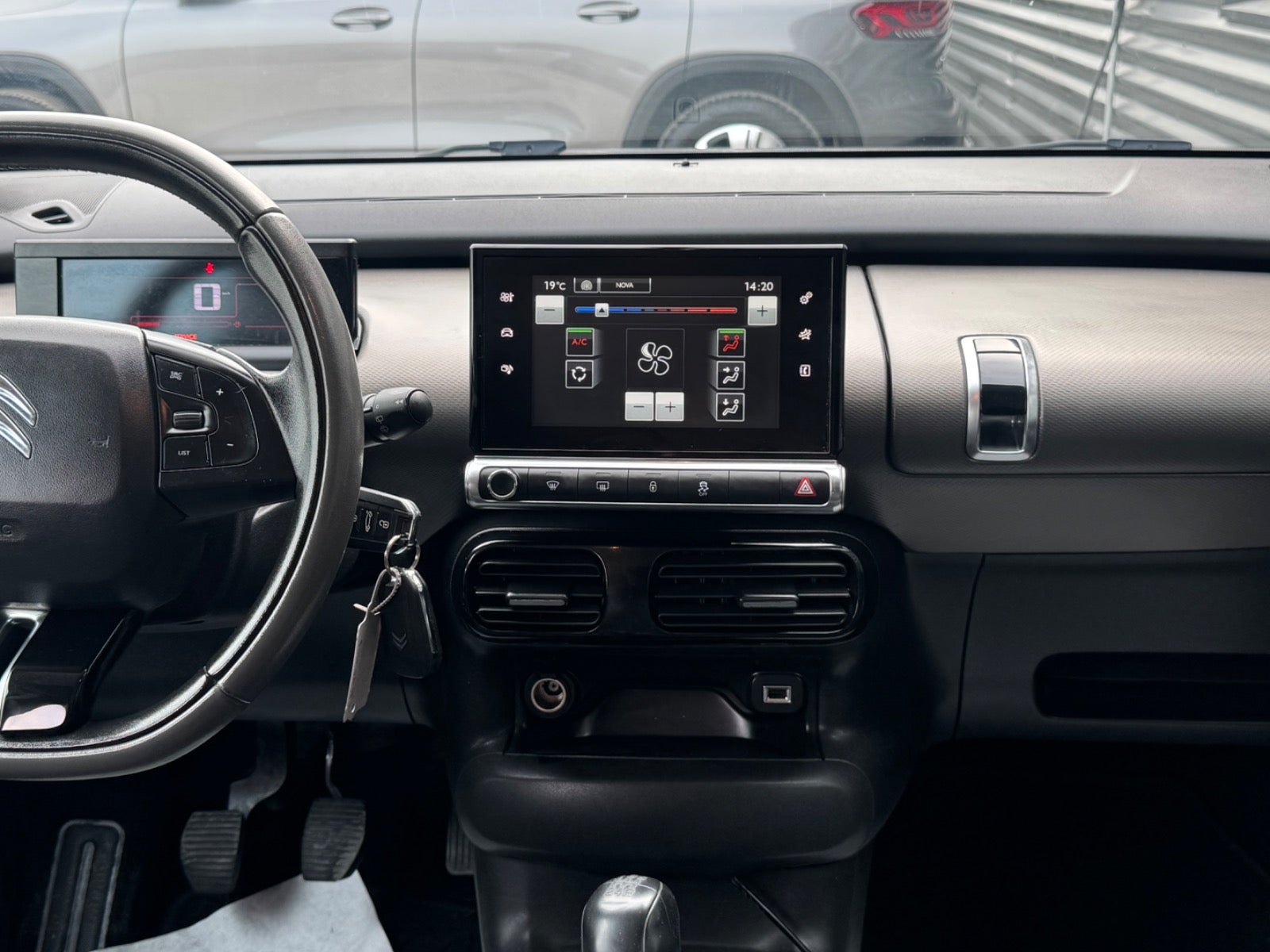 Billede af Citroën C4 Cactus 1,6 BlueHDi 100 Feel