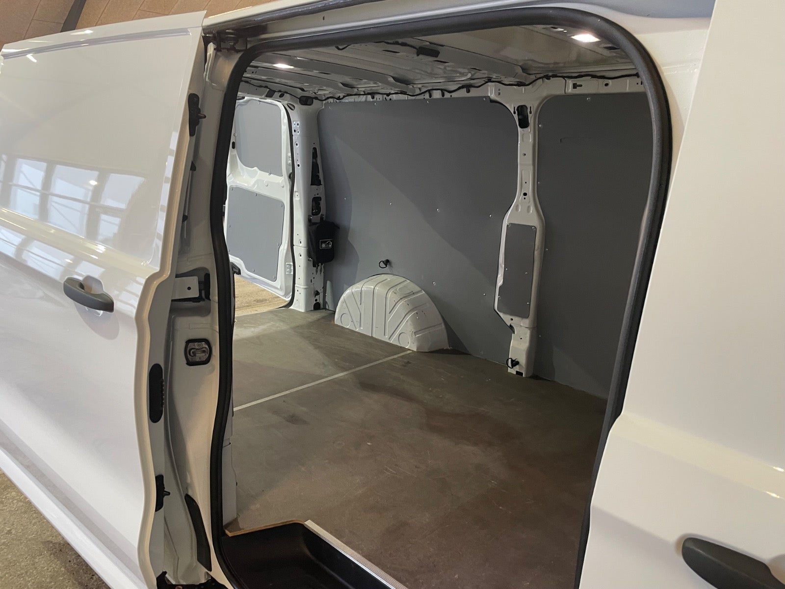 Ford Transit Custom 300L EcoBlue Trend