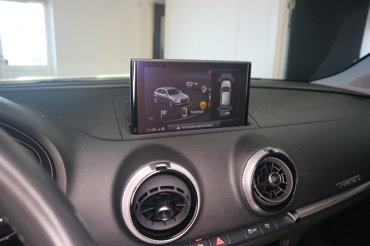 Audi A3 e-tron Sportback S-tr.