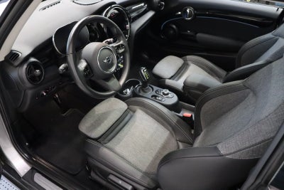 MINI Cooper SE Edition Premium Plus