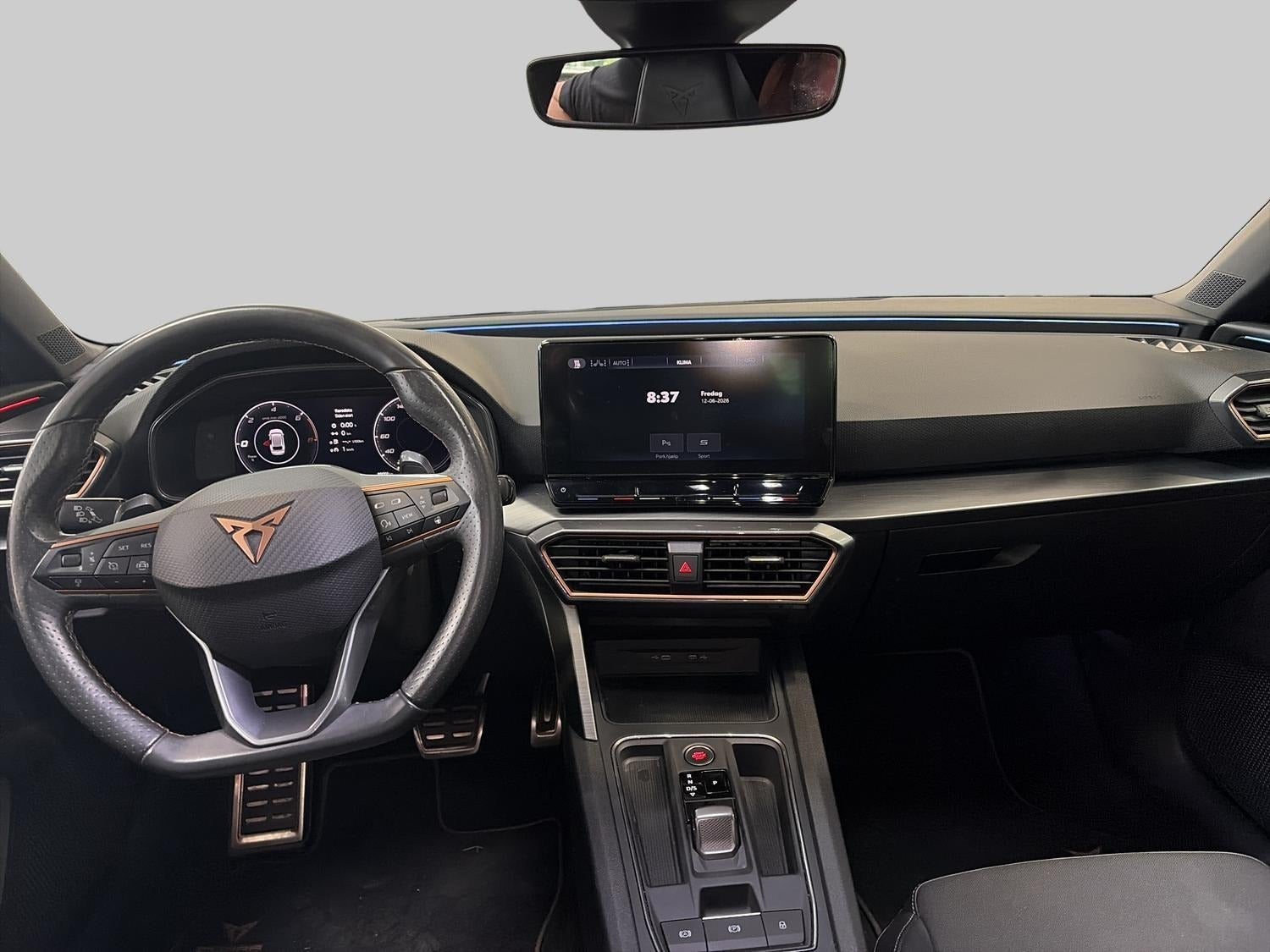 Billede af Cupra Leon 1,4 eHybrid Sportstourer DSG