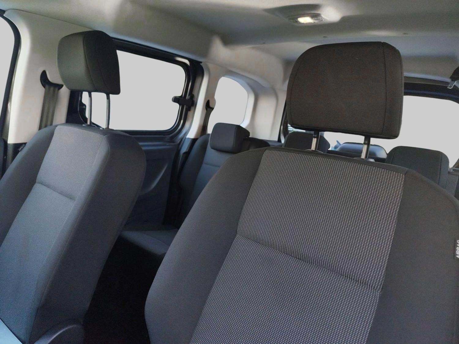 Billede af Peugeot e-Rifter 50 Active Pack L1