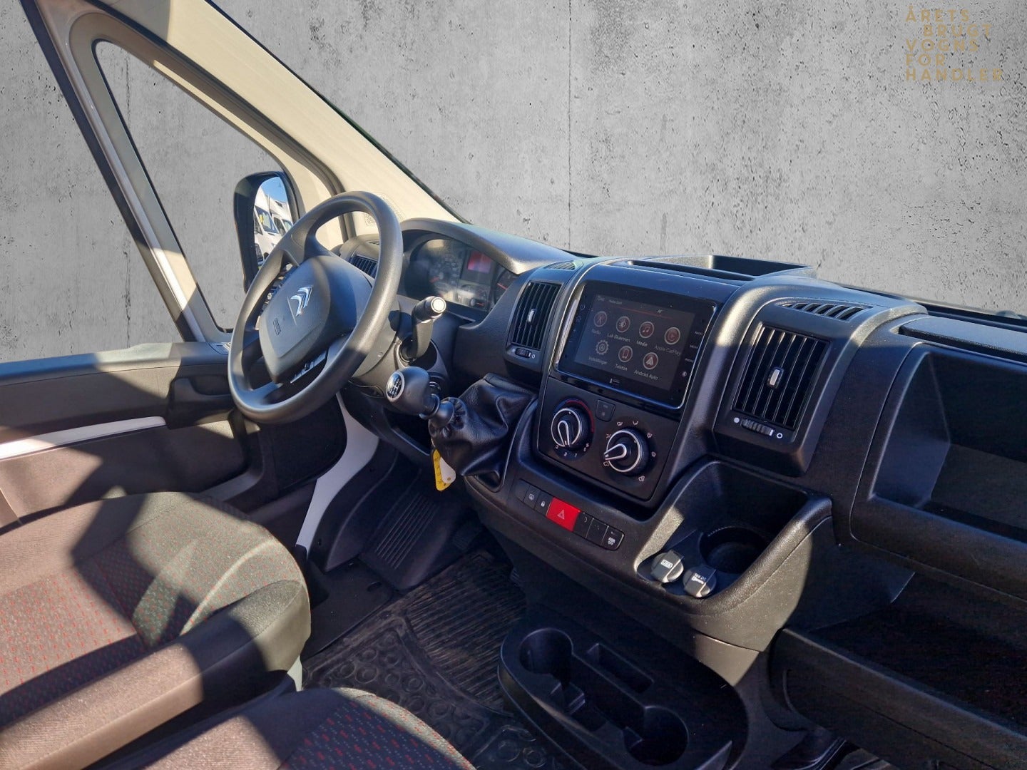 Billede af Citroën Jumper 33 2,2 BlueHDi 140 L3H2 MasterLine