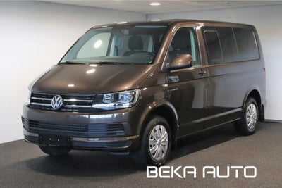 VW Caravelle 2,0 TDi 150 Comfortline DSG kort d Diesel aut. Automatgear modelår 2016 km 131000 Brunm