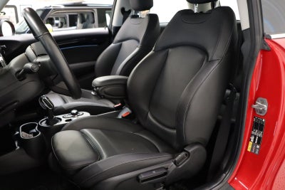 MINI Cooper SE Classic Trim