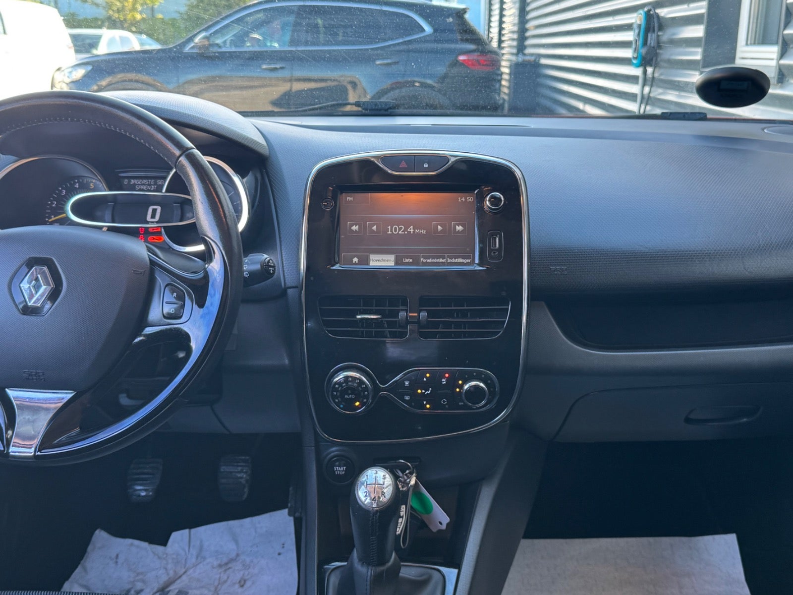 Billede af Renault Clio IV 1,5 dCi 75 Expression Sport Tourer
