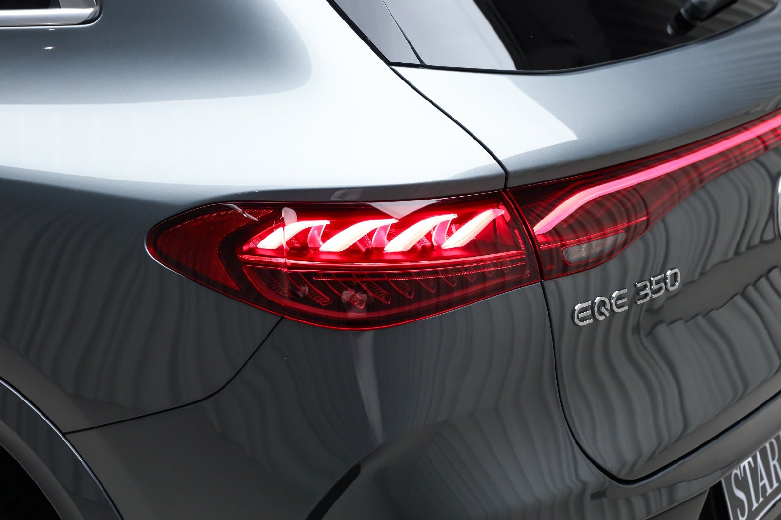 Mercedes-Benz EQE 350 SUV