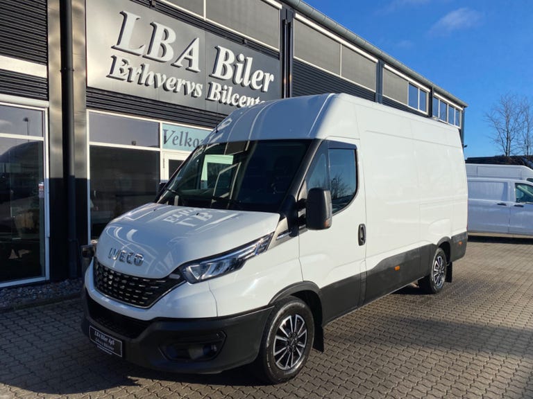 Iveco Daily 35S16 12m³ Van AG8