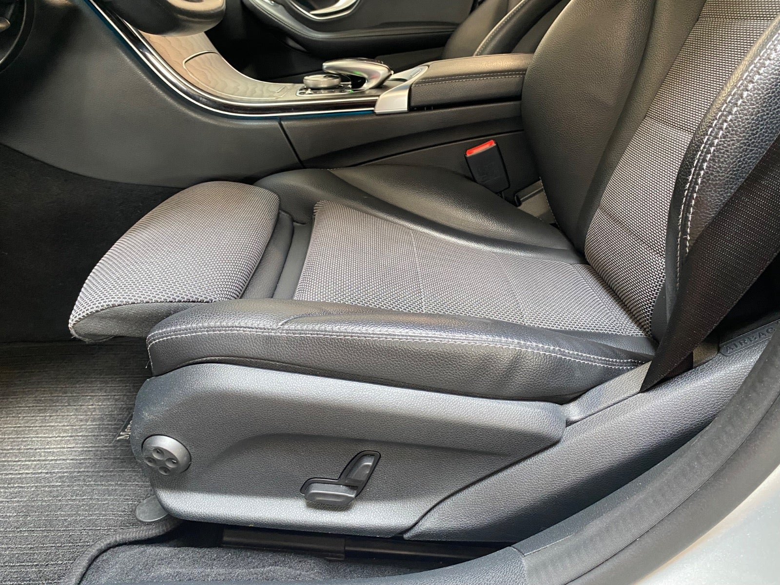 Mercedes C220 d AMG Line stc. aut. – 7