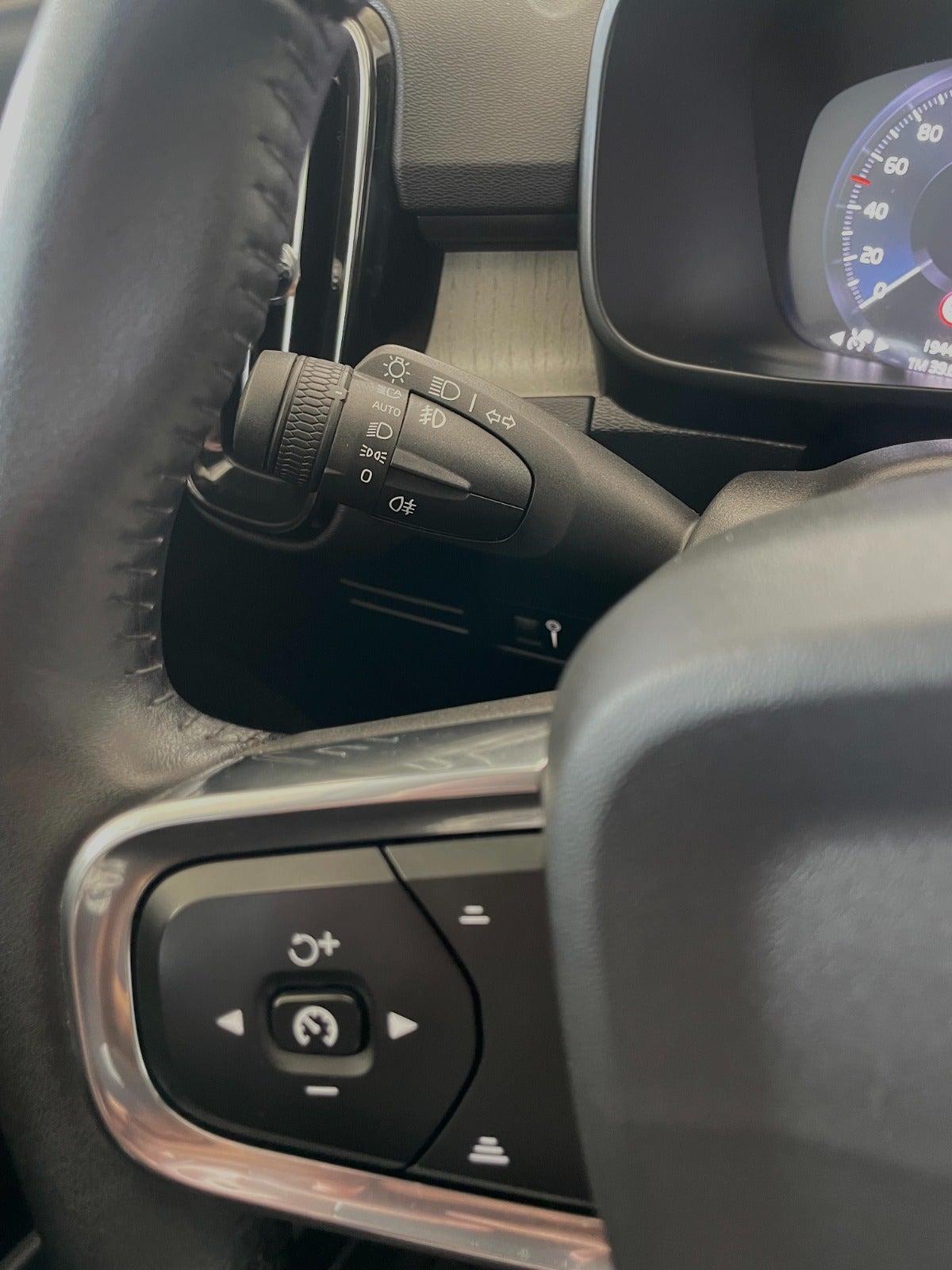 Billede af Volvo XC40 2,0 D4 190 Inscription aut. AWD