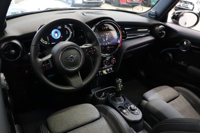 MINI Cooper SE Edition Premium Plus