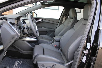 Audi Q4 e-tron S-line