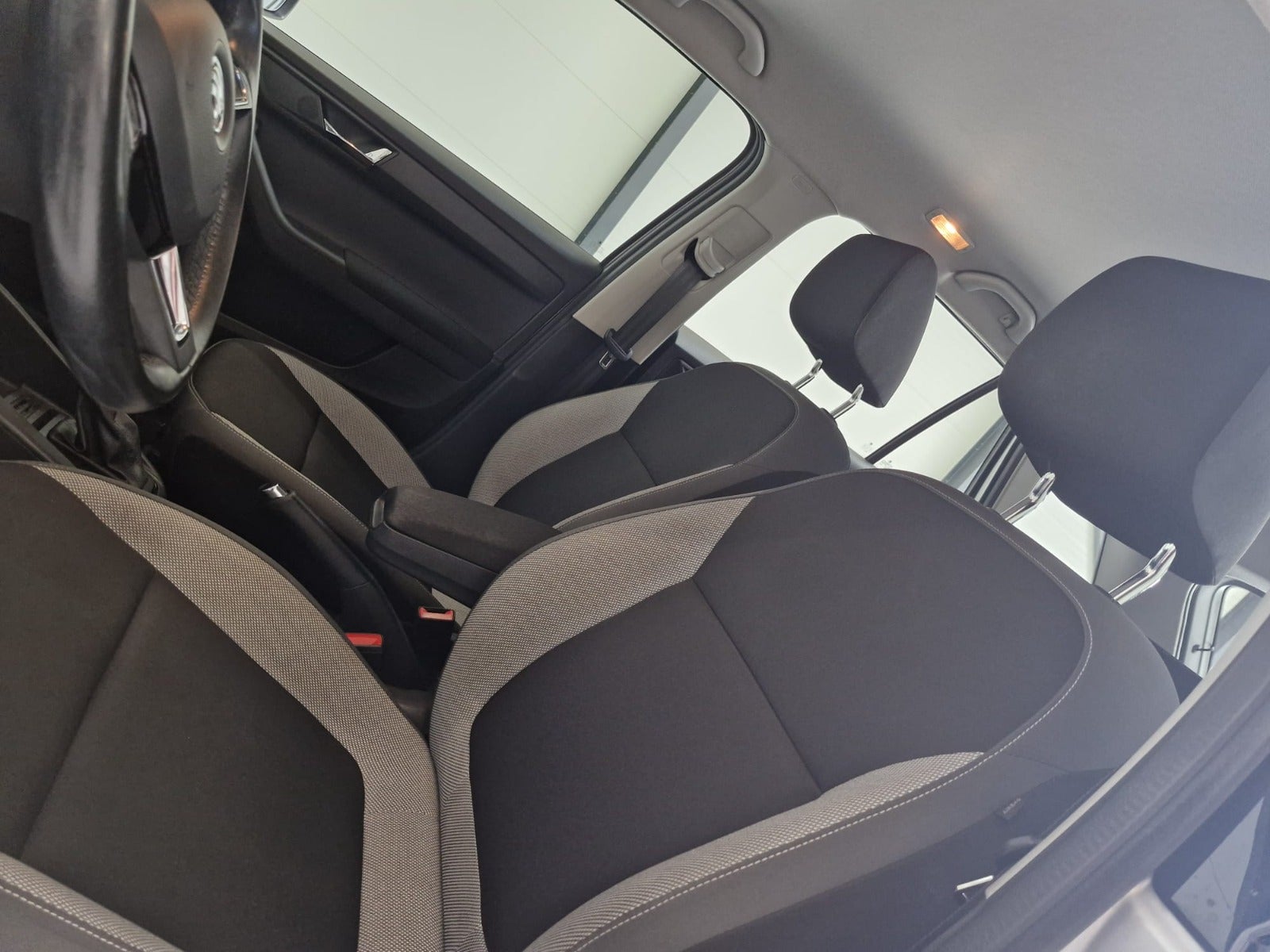 Billede af Skoda Fabia 1,2 TSi 110 Ambition Combi DSG
