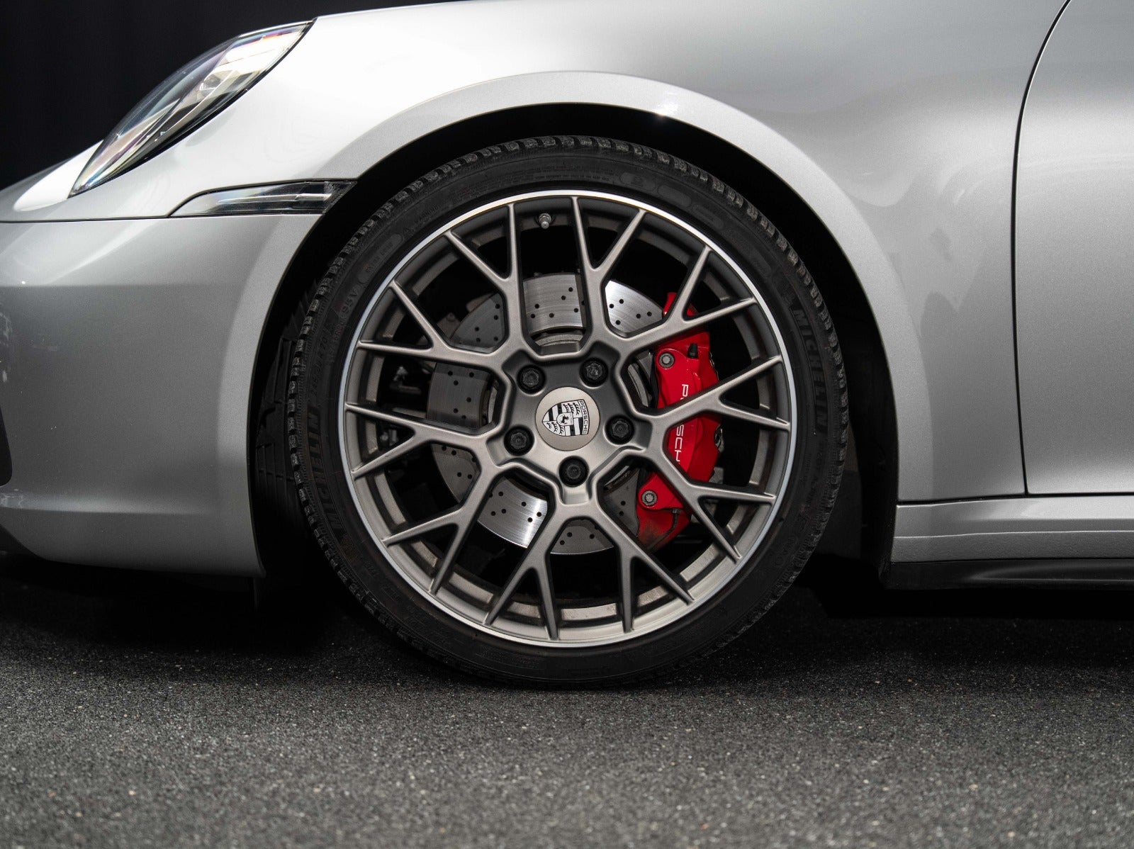 Gallery image 4 of 18