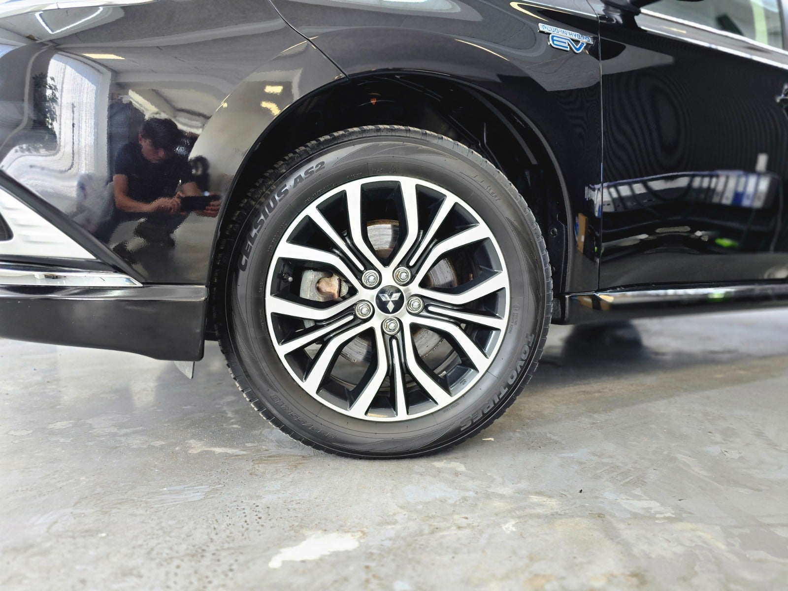 Billede af Mitsubishi Outlander 2,4 PHEV Intro Edition CVT 4WD