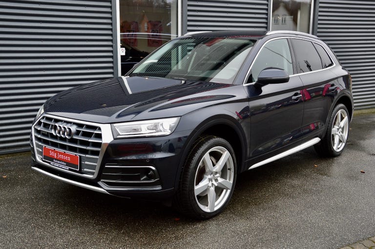 Audi Q5 TDi Sport quattro S-tr.