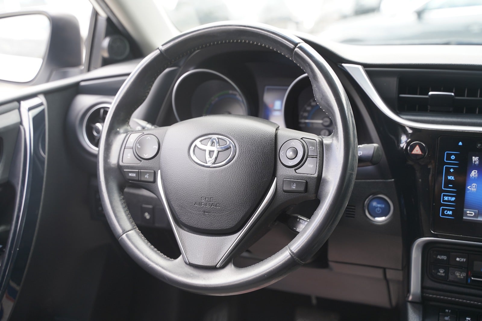 Billede af Toyota Auris 1,8 Hybrid H2 Comfort Touring Sports CVT