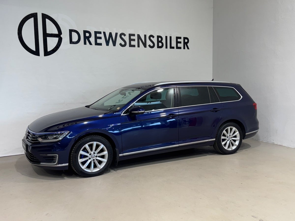 VW Passat GTE Highline Variant DSG A