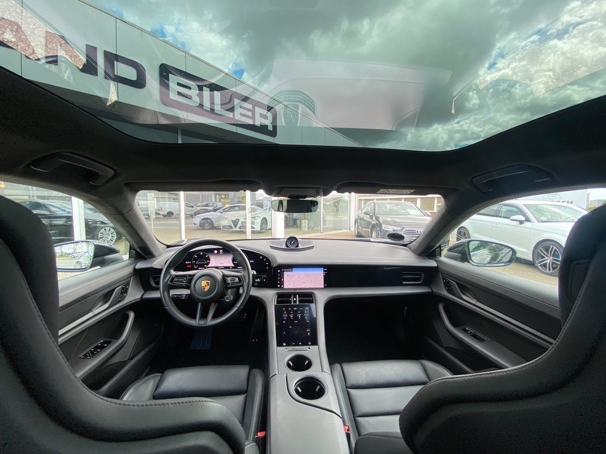 Porsche Taycan Turbo Performance+