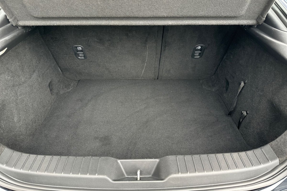 Billede af Mazda 3 2,0 e-SkyActiv-G 150 Sky aut.