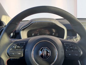 MG EHS PHEV Luxury