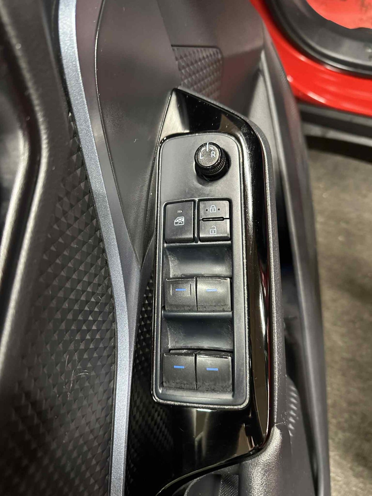 Billede af Toyota C-HR 1,8 Hybrid C-LUB Smart CVT