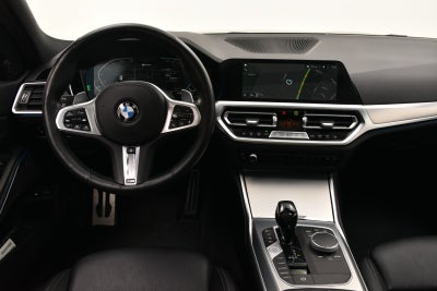 BMW 330e Touring M-Sport aut.